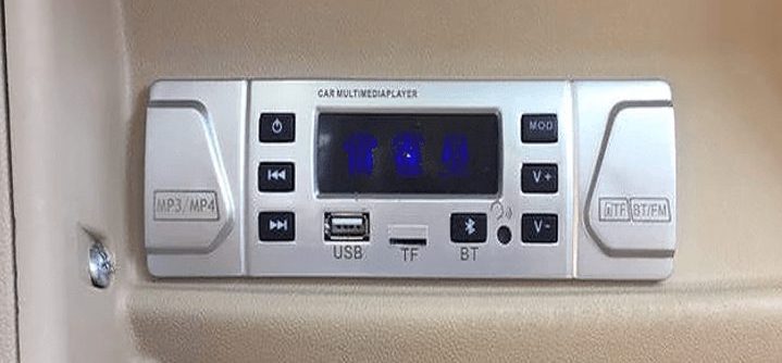 Q Runner entertainment system with radio and Bluetooth