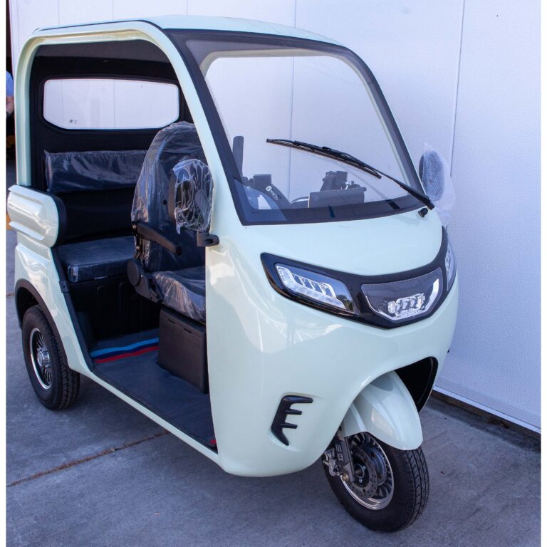 Pushpak 7000 enclosed cabin three-passenger fast mobility scooter