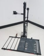 Hold N Go US218 lift shown from an angle with deck extended